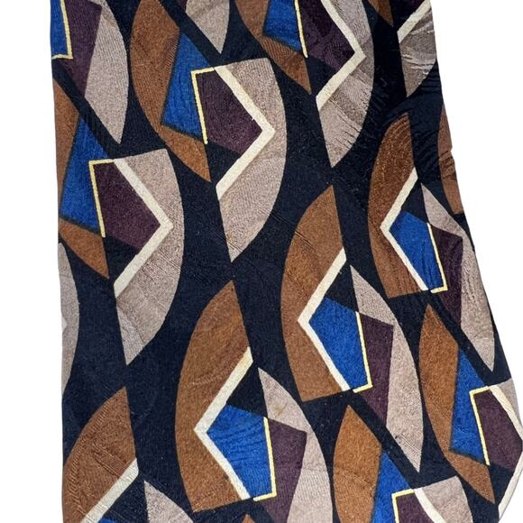 Ziggurat by Mulberberry Neckwear Geometric 100% imported silk made in USA - Picture 6 of 10